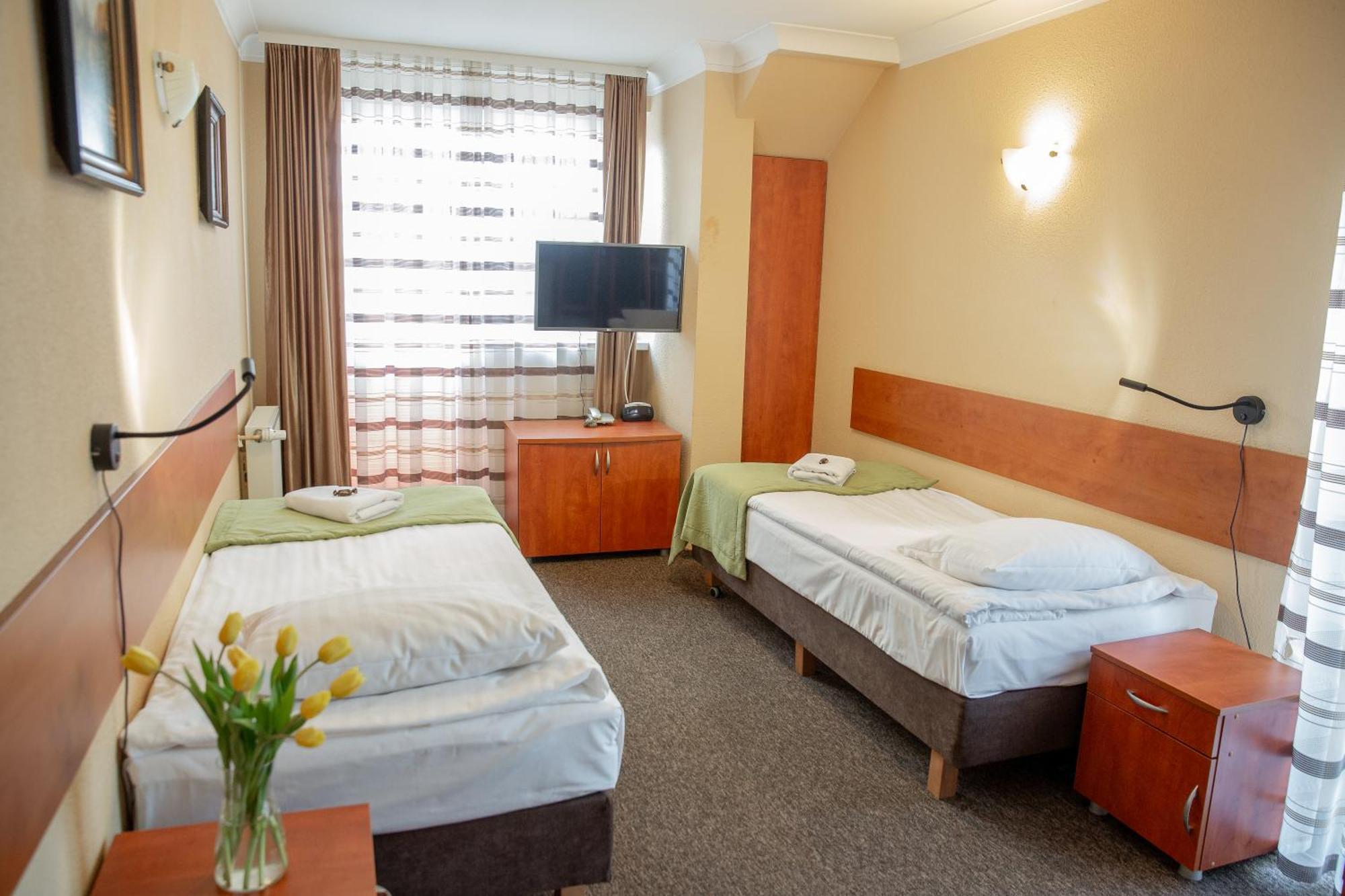 Motel Arkadia คอซซาลิน ภายนอก รูปภาพ