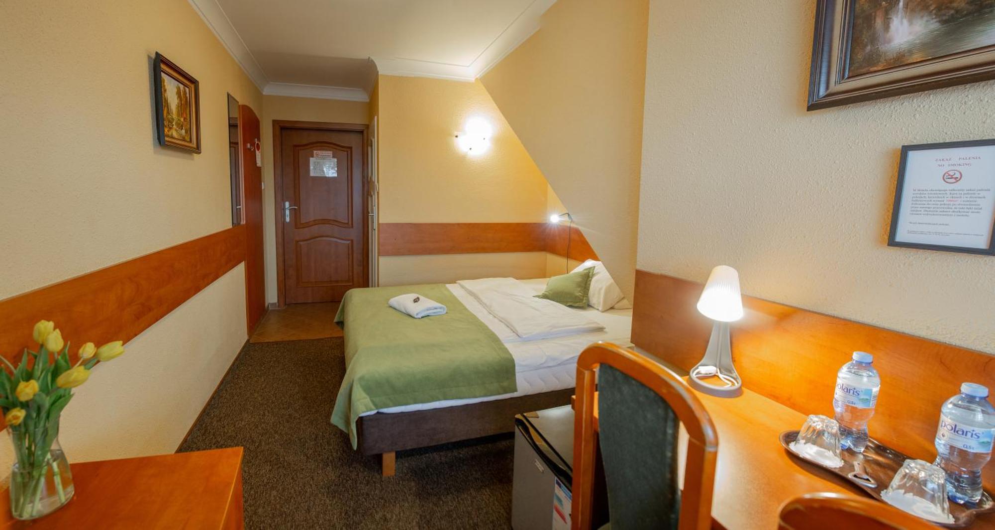 Motel Arkadia คอซซาลิน ภายนอก รูปภาพ