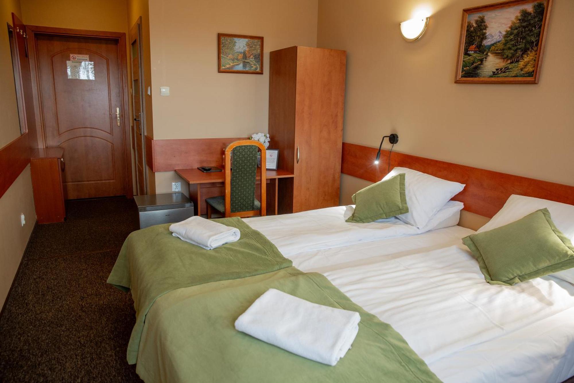 Motel Arkadia คอซซาลิน ภายนอก รูปภาพ