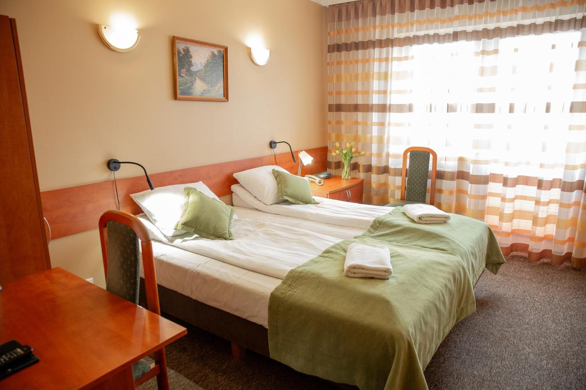 Motel Arkadia คอซซาลิน ภายนอก รูปภาพ